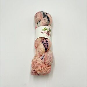 Woolberry Fiber Sock Fingering Weight Superwash Merino Wool Cashmere Nylon Yarn